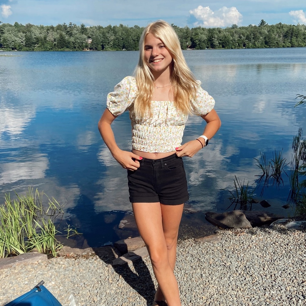 Meet your Posher, Ashlee